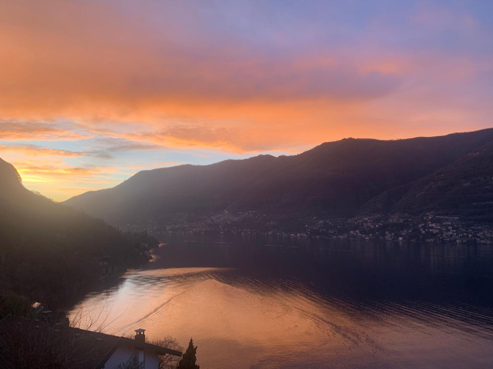 Top Lake View Faggeto Lario Eksteriør bilde